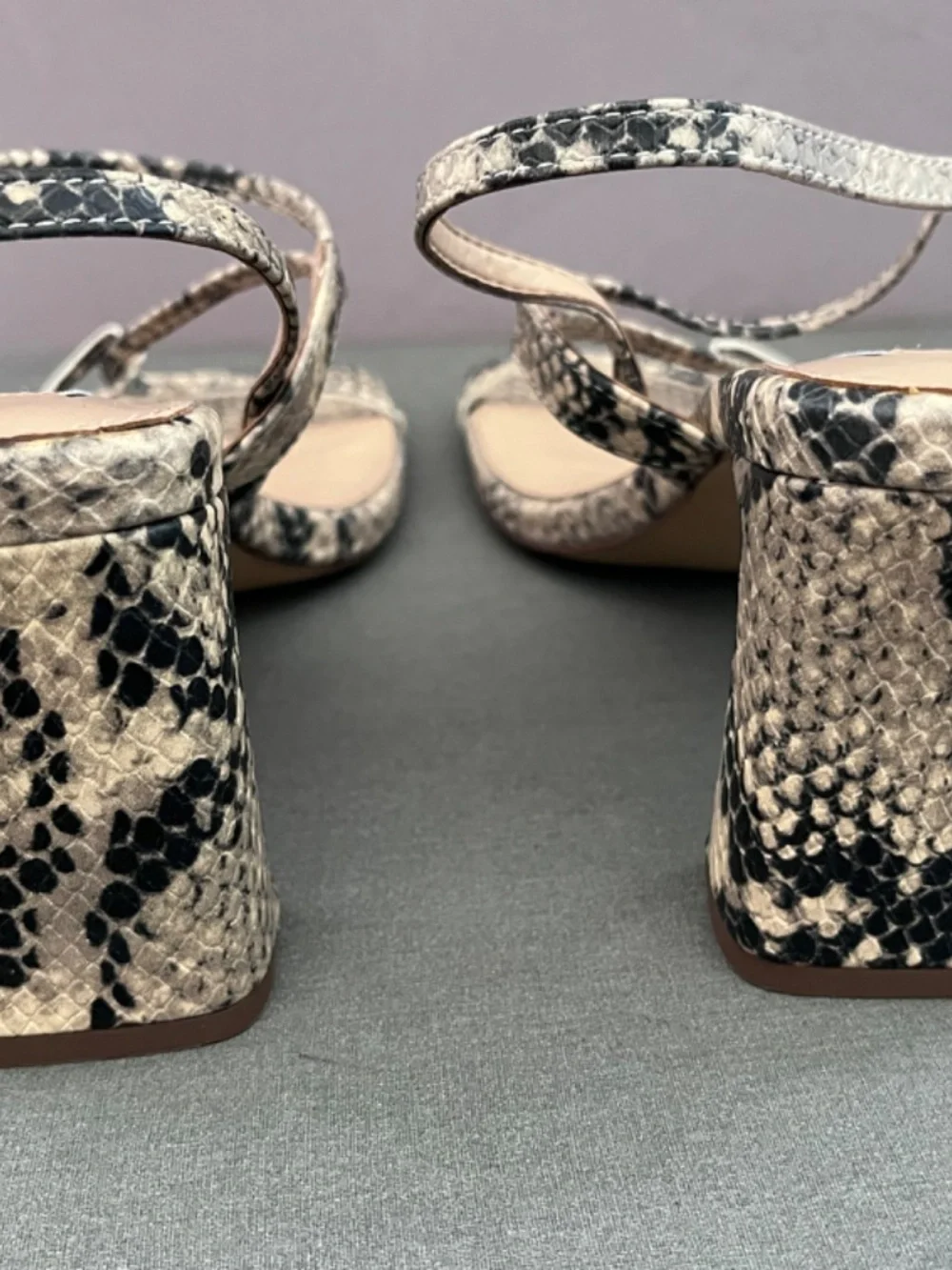 Steve Madden Women's Valora Strappy Sandals Snakeskin Print Size 9